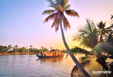 Bookmytripholidays Kumarakom tour pacckages