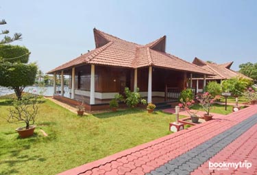 Bookmytripholidays | Sterling Lake Palace ,Alappuzha  | Best Accommodation packages