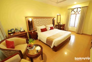 Bookmytripholidays | Sterling Lake Palace ,Alappuzha  | Best Accommodation packages