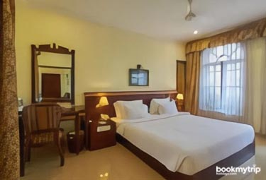 Bookmytripholidays | Sterling Lake Palace ,Alappuzha  | Best Accommodation packages