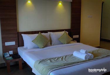 Bookmytripholidays | The Mountain Courtyard,Thekkady  | Best Accommodation packages